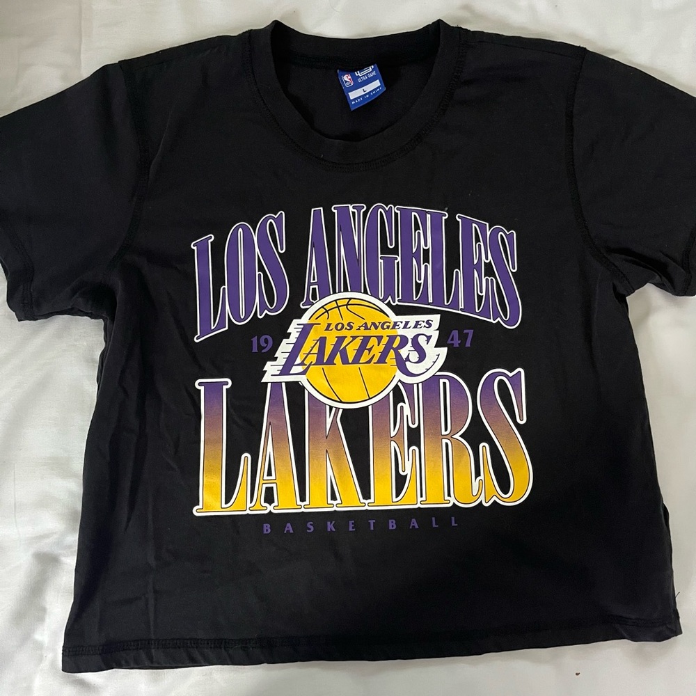 Los Angeles Lakers Black Cropped T-Shirt